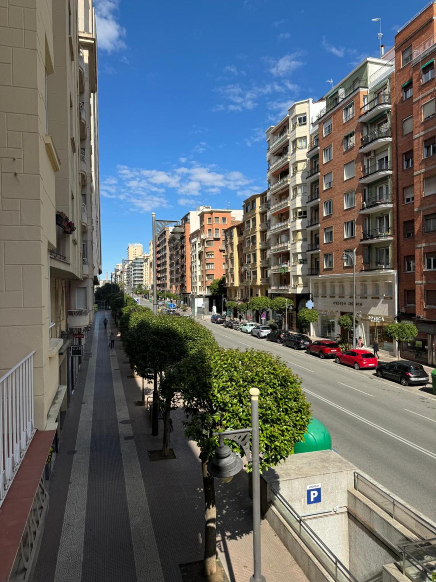 Logrono Centro A Estrenar Wifi Impecable Apartment Exterior photo