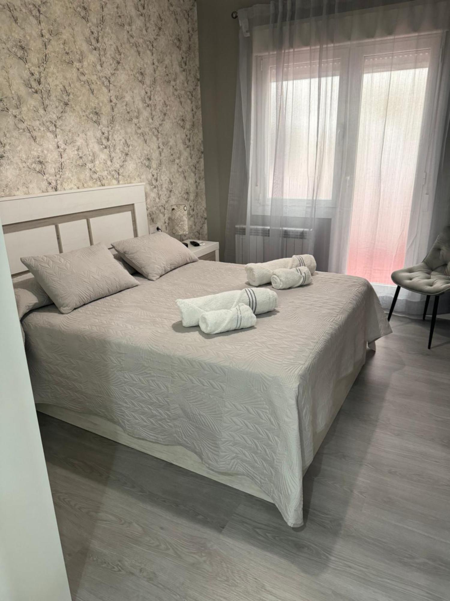 Logrono Centro A Estrenar Wifi Impecable Apartment Exterior photo
